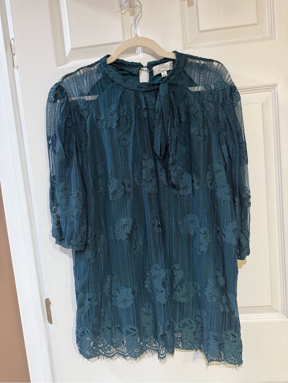 Lace Overlay Tie-Neck Women's Top - Teal 3x
